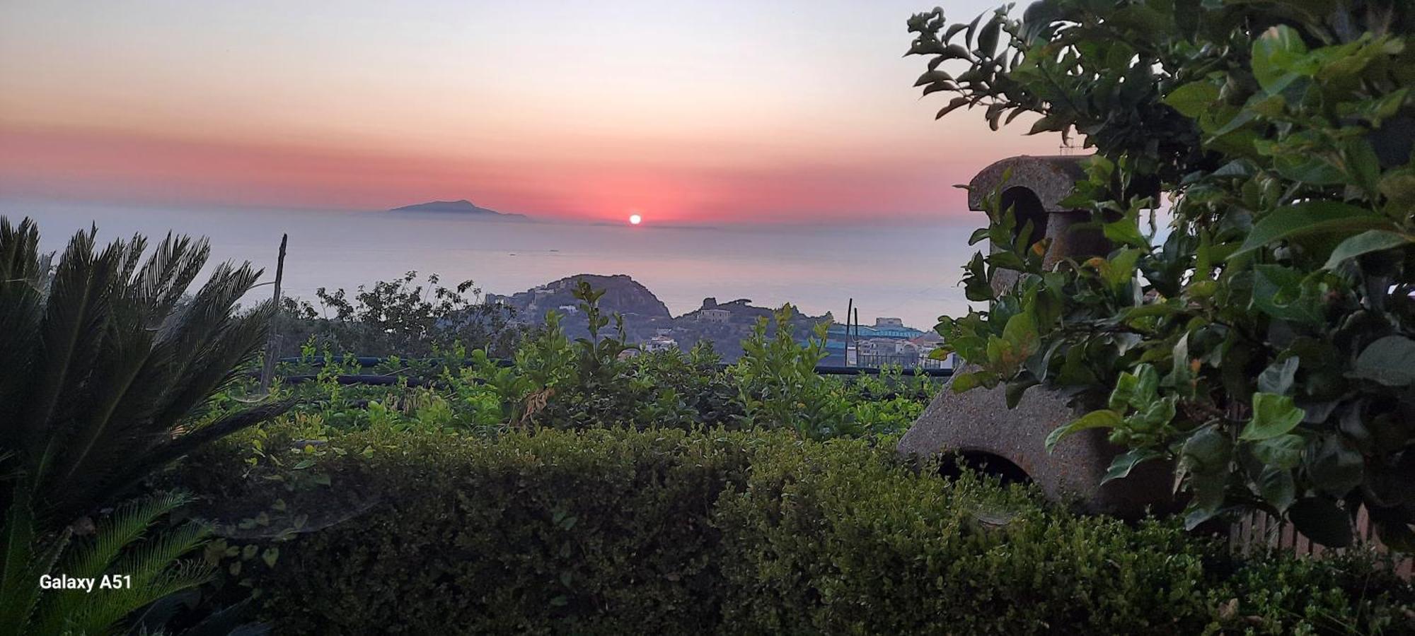 Appartamento Terrazza Sul Golfo Massa Lubrense Esterno foto