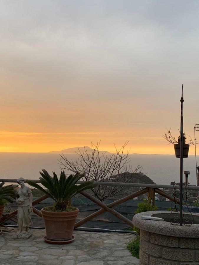 Appartamento Terrazza Sul Golfo Massa Lubrense Esterno foto