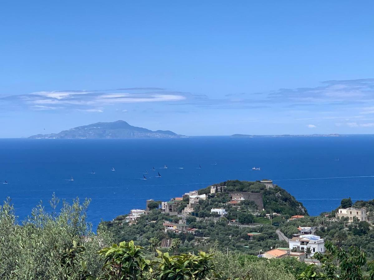 Appartamento Terrazza Sul Golfo Massa Lubrense Esterno foto